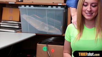Preview 2 of Cuca Cojiendo - Blonde thief teen chick gets rough fucked from behind