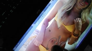 Preview 2 of Con Una Perra Husky - CUM ON CHARLIE NEFF TMZ BABE