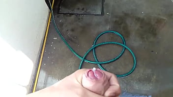 Preview 4 of Sheila Ortega Videos - se saca la leche en el patio de la casa