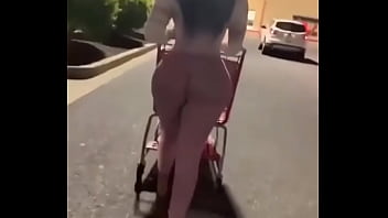 Preview 4 of Archana Kavi Porn - culona en mallones spandex lycra