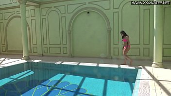Preview 1 of Www Xxx Mom San Family Room - Jessica Lincoln hottest underwater girl