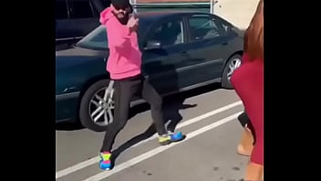 Preview 2 of Marcus London Y Nocolette Shea - twerking couple fuck culiando morra en la calle