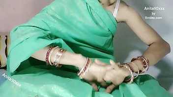 Preview 1 of Mom Hg Massage - इंडियन हॉट सेक्सी भाभी को र्गम देसी लन्ड से धक्का लगाया और जीभर कर चोदा