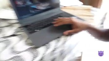 Preview 1 of Panties In Mouth Rape - Novinho assistindo porn&ocirc_ e gozando na punheta ( completo no RED )
