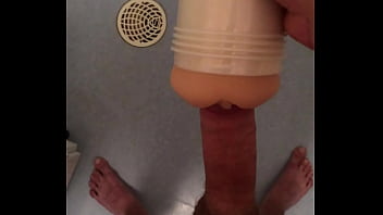 Preview 1 of Fox Porns Video - Quick cum with my favorite toy