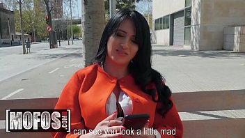 Preview 1 of Sexyvideo3gp Com - Publick Pickups - (Jordi El Polla,  Linda Black) - Euro Pickup Artist - MOFOS