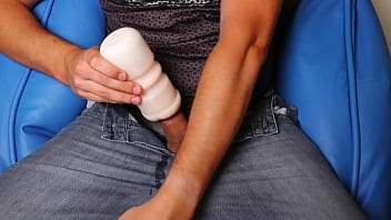Preview 3 of Liliana Ruiz - Solo masturbating using fleshlight with cumshot