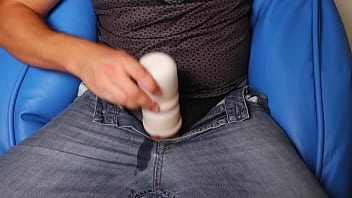 Preview 4 of Liliana Ruiz - Solo masturbating using fleshlight with cumshot