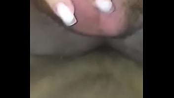 Preview 2 of Tha Bad - Novinho com travesti Part2
