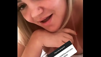 Preview 1 of Kobok Memek - Euzinha pra voces