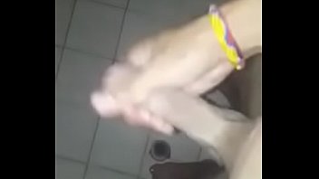 Preview 1 of Moti Gand Xxx Videos - Paja en la ducha