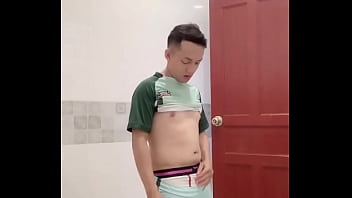 Preview 3 of Red Xxx Wap Jabardasti Rep - Trai đẹp sục cặc kinh doanh nh&agrave_ nghỉ tại Ph&uacute_ Quốc