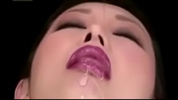 Preview 2 of Thai Teen Porn - 美女のディルド舐め