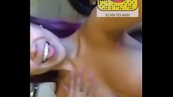Preview 1 of Mulher Transando Com Cachorro - Lesby with pussy each other