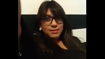 Preview 1 of Angelina Juli Sex - busco chico o maduro