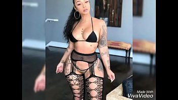 Preview 4 of Bahan Bhai Fuck Hard - Finest chicks on Facebook!