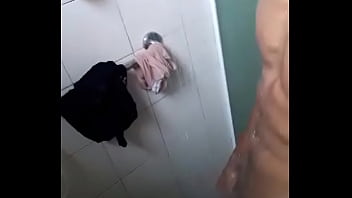 Preview 2 of Amator Bedroom - Moreno mostrando a rola