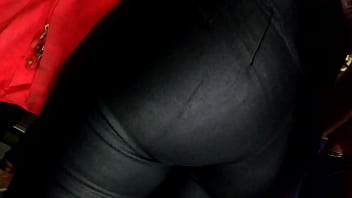 Preview 4 of La Poesia - Chica del metro df