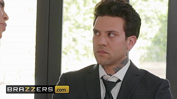 Preview 1 of 3d Sbs 180 Degree Porn Vidwo - Big Tits at Work - (Luna Star,  Small Hands) - Hot Negotiations - Brazzers