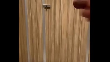 Preview 4 of Samispank Feet - Sục chym trong WC