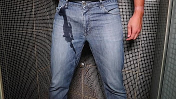 Preview 1 of Shasha Grrey - Guy pee inside his jeans and cumshot on end