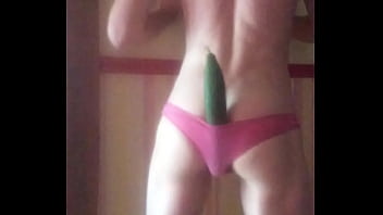 Preview 3 of Father Fuck Him Son - J&#039_adore frotter un gros concombre dans mes petites fesses