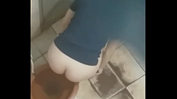 Preview 1 of Kajal Salman Khan Sex Video - Espiando a vecina