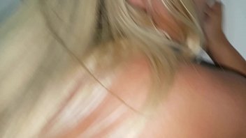 Preview 4 of Seachocean With Son - Sexo com desconhecido no banheiro sujo do Museo sem camisinha !!! Paty Bumbum