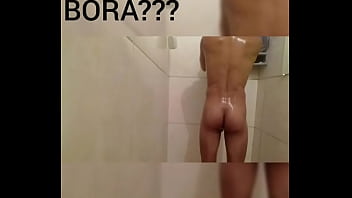 Preview 2 of Busty Yurik - Um banho caprichado antes de ir dar o cu para o macho da rola grossa