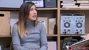 Preview 1 of 14 Saal Ki Ladki Ki X Video - Sexy asian thief sucks officers dick