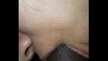 Preview 3 of Seachkz Vvbv - Penis sucking by a beautiful Indian lady