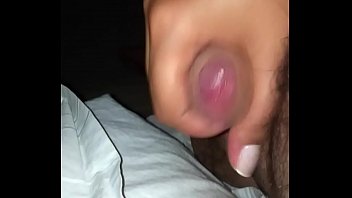 Preview 2 of Porn 888 - Recebendo punheta e gozada na m&atilde_o