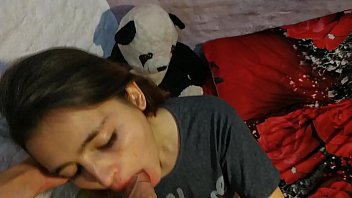 Preview 1 of Homemade Finnish Couple - I get very horny giving my boyfriend a blowjob!!!