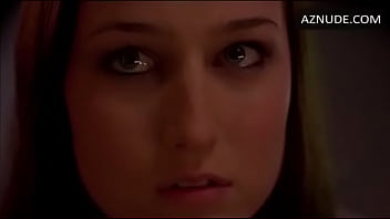 Preview 3 of Mom Boobs Very Hot - Leelee Sobieski