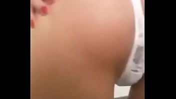 Preview 2 of 80 Mint Xxx - Quien quiere mi culito y vajina