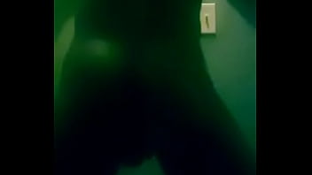 Preview 2 of Arabblowjob - Mister busy body twerking
