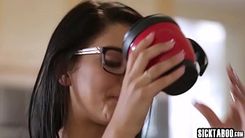 Preview 2 of Asyal Uyku - Horny petite latina teen dreamed a hardcore blowbang