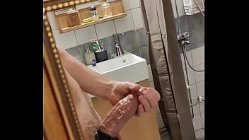 Preview 1 of Play On Utube Porn - Hugeone4u1 - Massive cock orgasm
