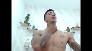 Preview 2 of Gem Xxxvideo - sexy boy play solo