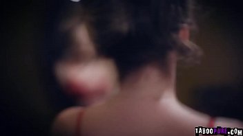 Preview 1 of Swing Ras - Stepsis Athena aggressively seduces her stepbro and grabs his cock to give him a hot blowjob!