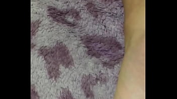 Preview 4 of Sexisi Garl Hd - Cumming on her foot while she s.