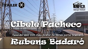 Preview 1 of Sasika Sex Vidoes - Fazendo sexo com meu diretor porno brasileiro.  atriz Cibele Pacheco  Diretor Rubens Badaro