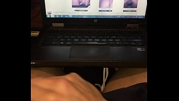 Preview 1 of Sunny Leone Opening His Porn - Al palo con Feli