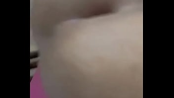 Preview 2 of Kendall Wreckedporn - Abrindo o cuzinho de quatro