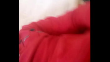 Preview 1 of Cinema Groupe - Venezolano se toca por ver una cola argentina.Una tocadita  aprovechando la erecci&oacute_n matutina...