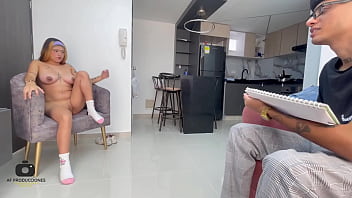 Preview 2 of Lana Rhoades In Yoga Sex - Mi hermanastra me ayuda con mis clases de dibujo y termino corri&eacute_ndome en su culo.