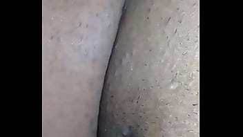 Preview 3 of Young Virgen Poran Video - lambendo a buceta linda
