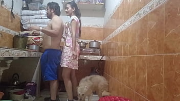 Preview 1 of Vptoihwpj - &iexcl_Sacandome de la rutina mi Peruana es deliciosa! Me la como completa mientras la follo de perrito con ella,  nada mejor para acabar el aburrimiento