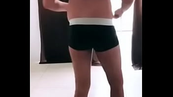 Preview 4 of Classymel Chaturbate - Mostrando a bunda