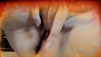 Preview 4 of Sixxxxxy Maiklgins - La tua bella vampira assetata di sangue oggi &egrave_ assetata di cazzo